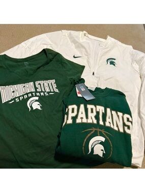 Lot of 4 Michigan State University MSU Women’s Medium Logo Fan Wear